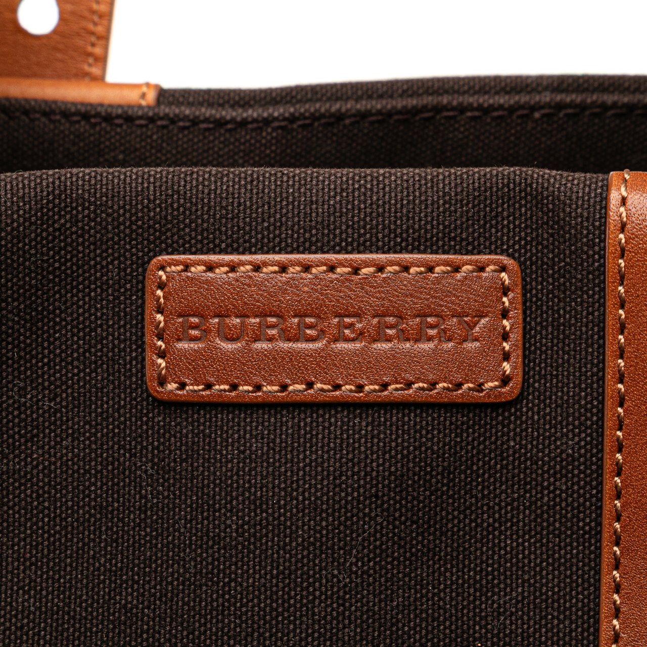 Burberry Canvas Tote Bruin