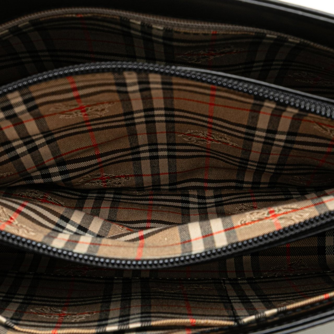 Burberry House Check Trimmed Leather Handbag Zwart