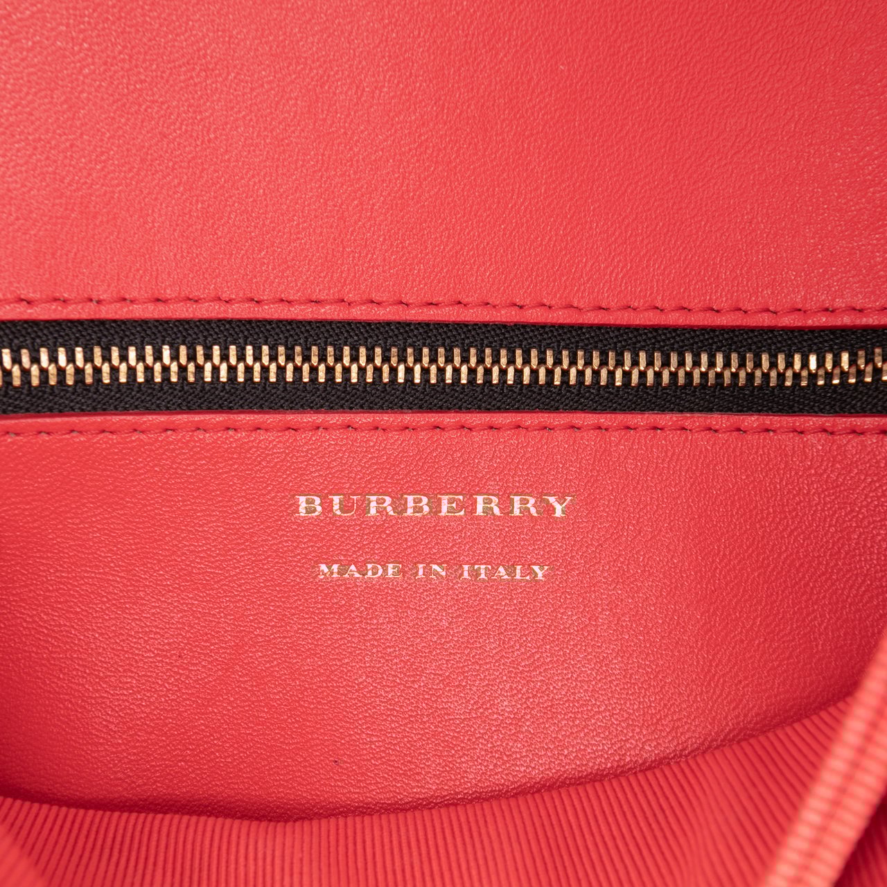 Burberry Haymarket Check Canvas 1983 Link Flap Bruin