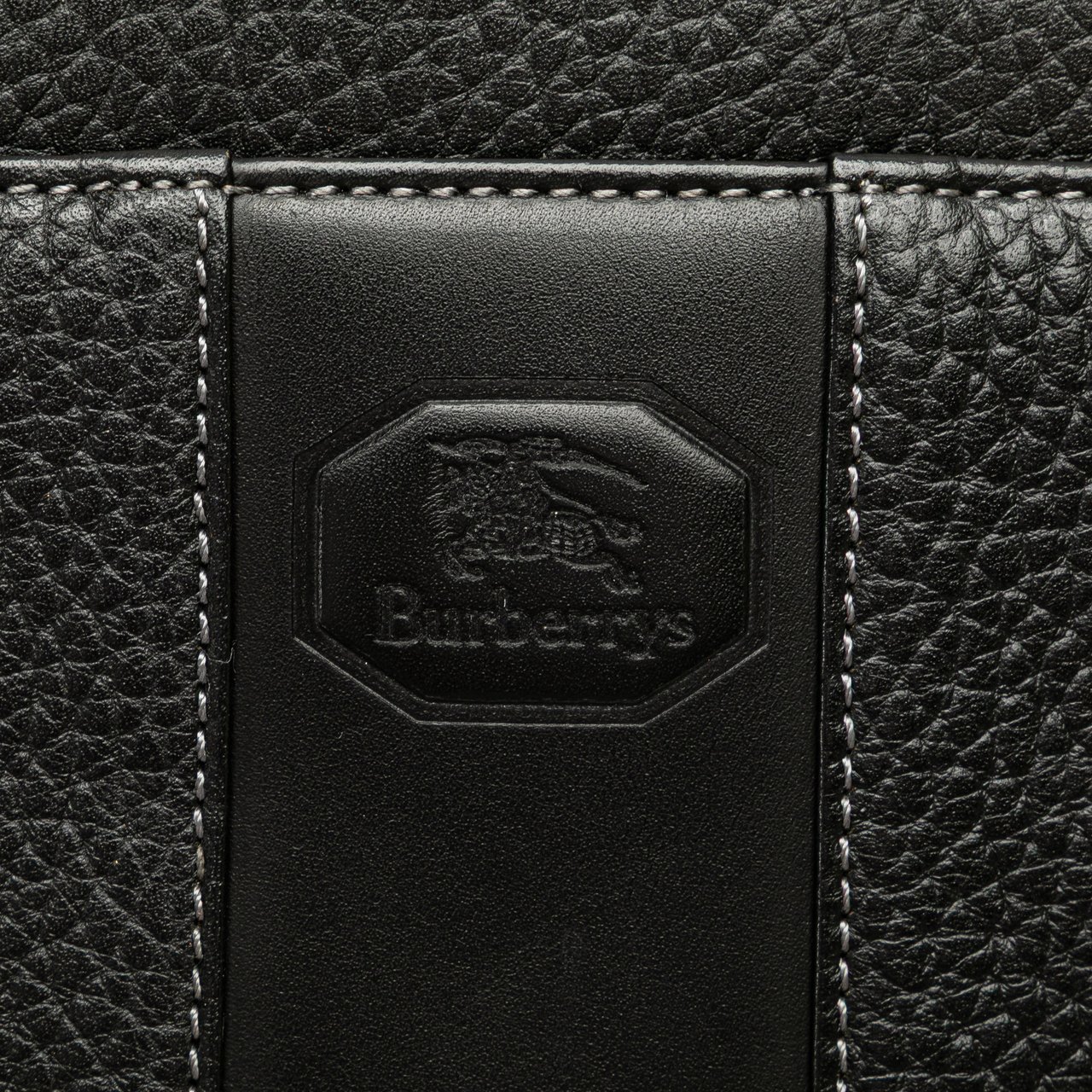 Burberry Leather Clutch Zwart