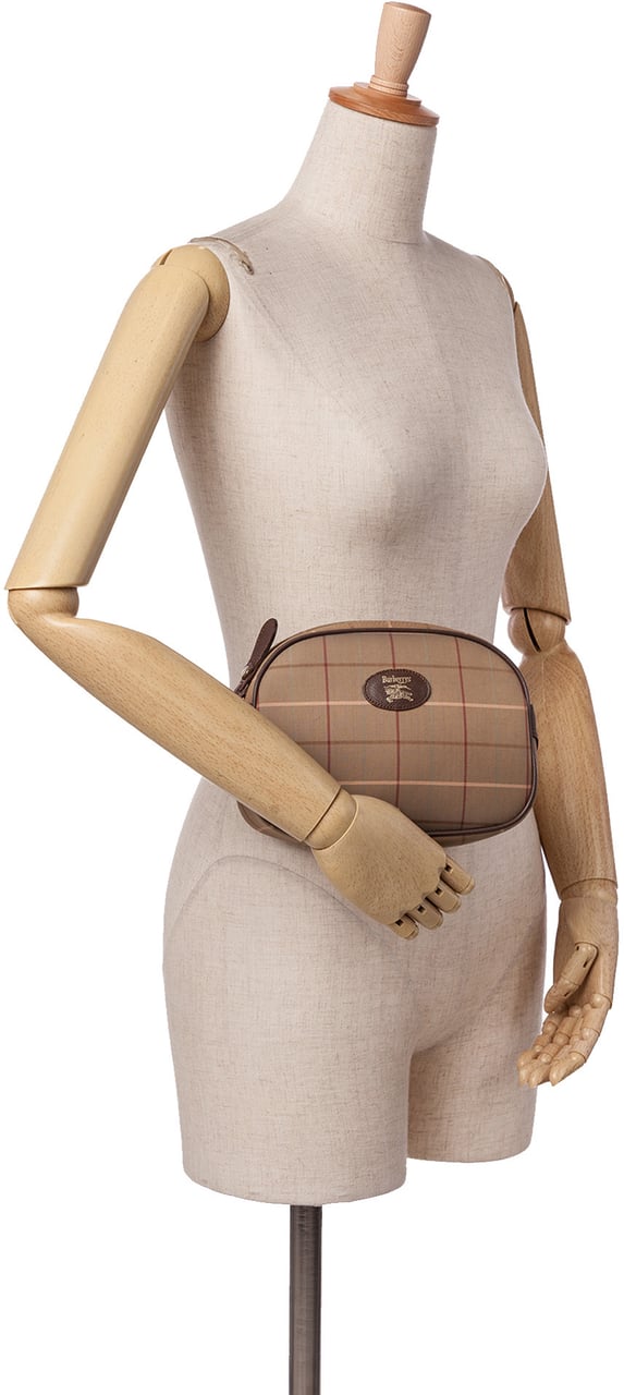 Burberry Vintage Check Canvas Clutch Bruin