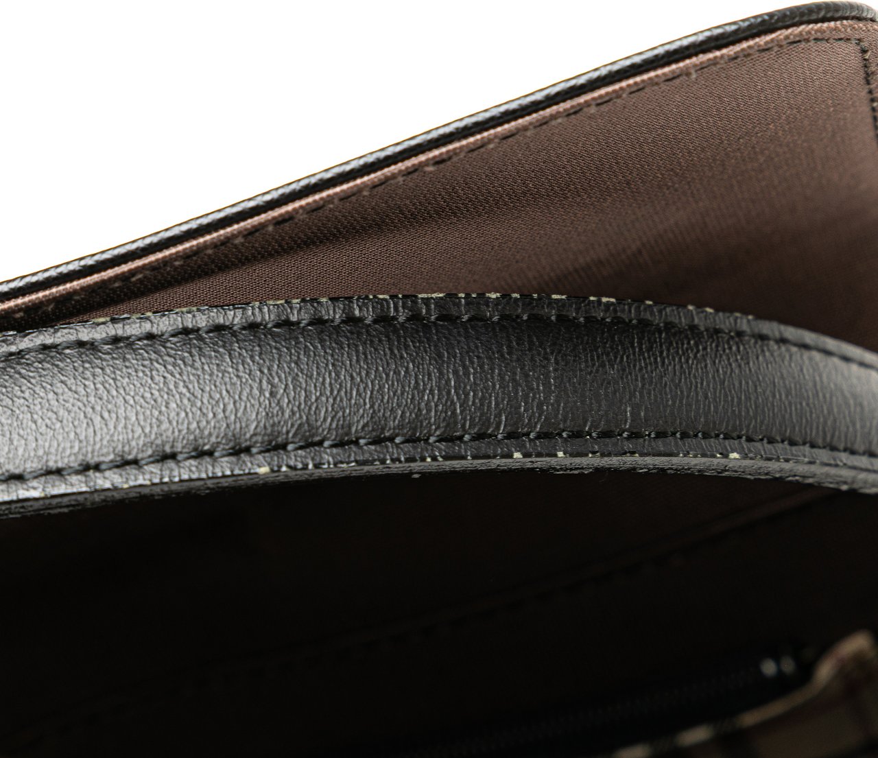 Burberry Leather Shoulder Bag Zwart