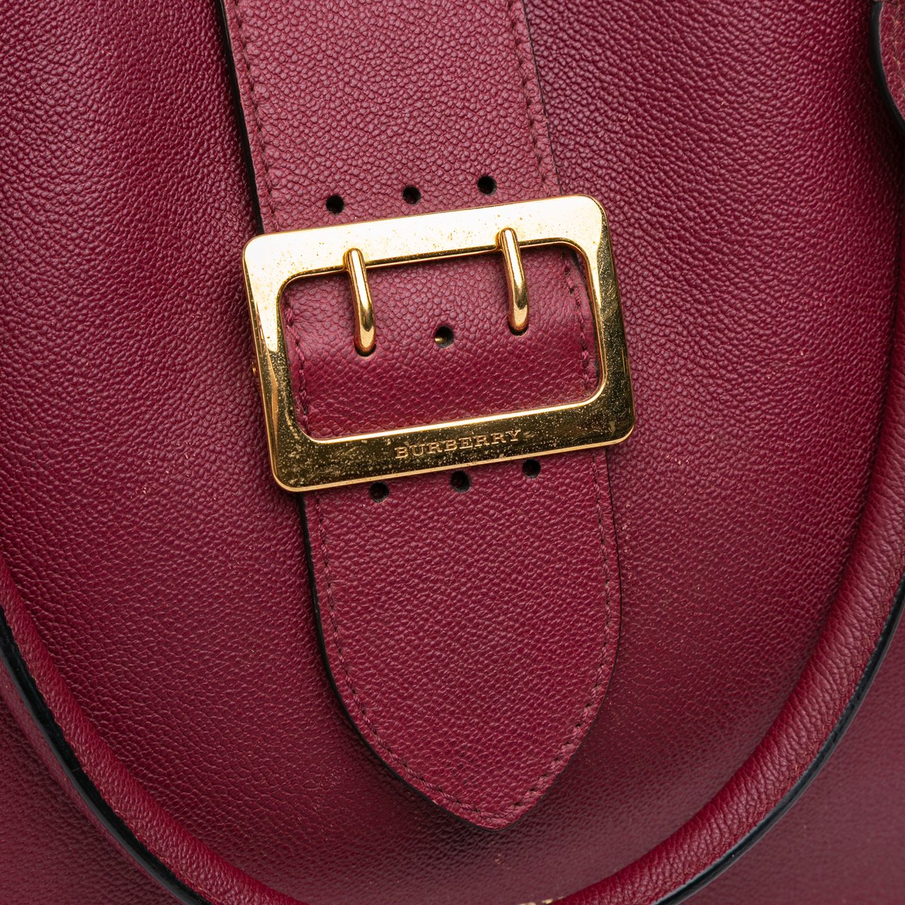 Burberry Medium Grained Calfskin Buckle Tote Rood