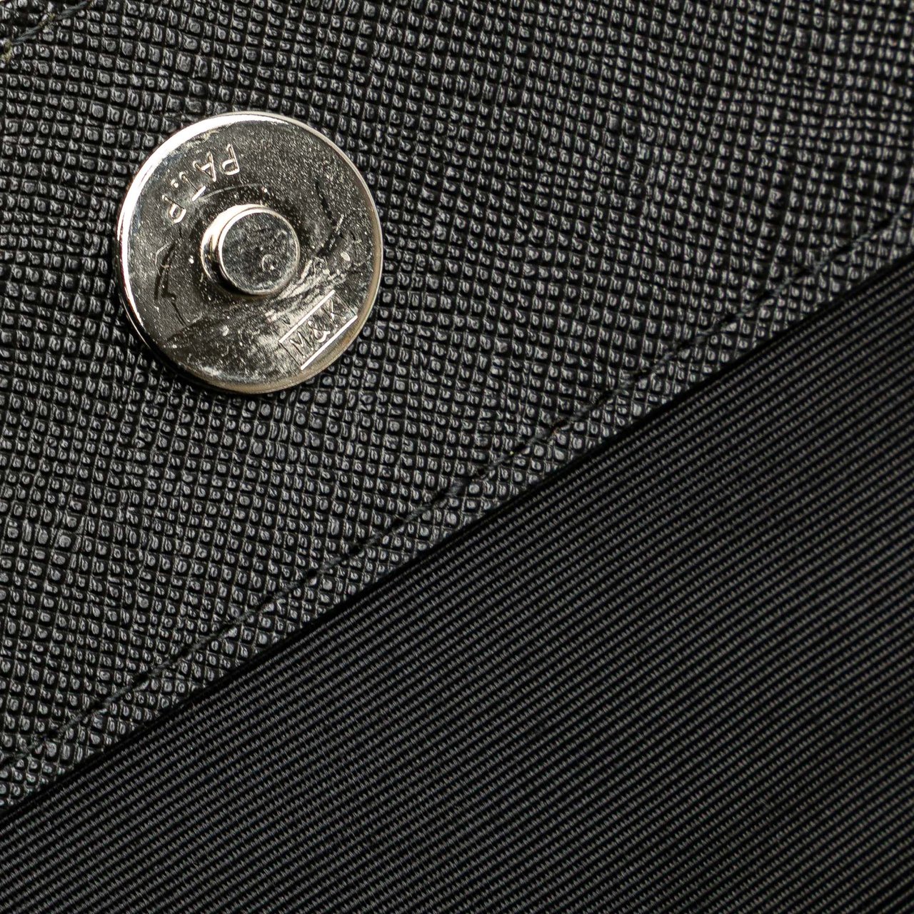 Burberry Nova Check Canvas Tote Bruin