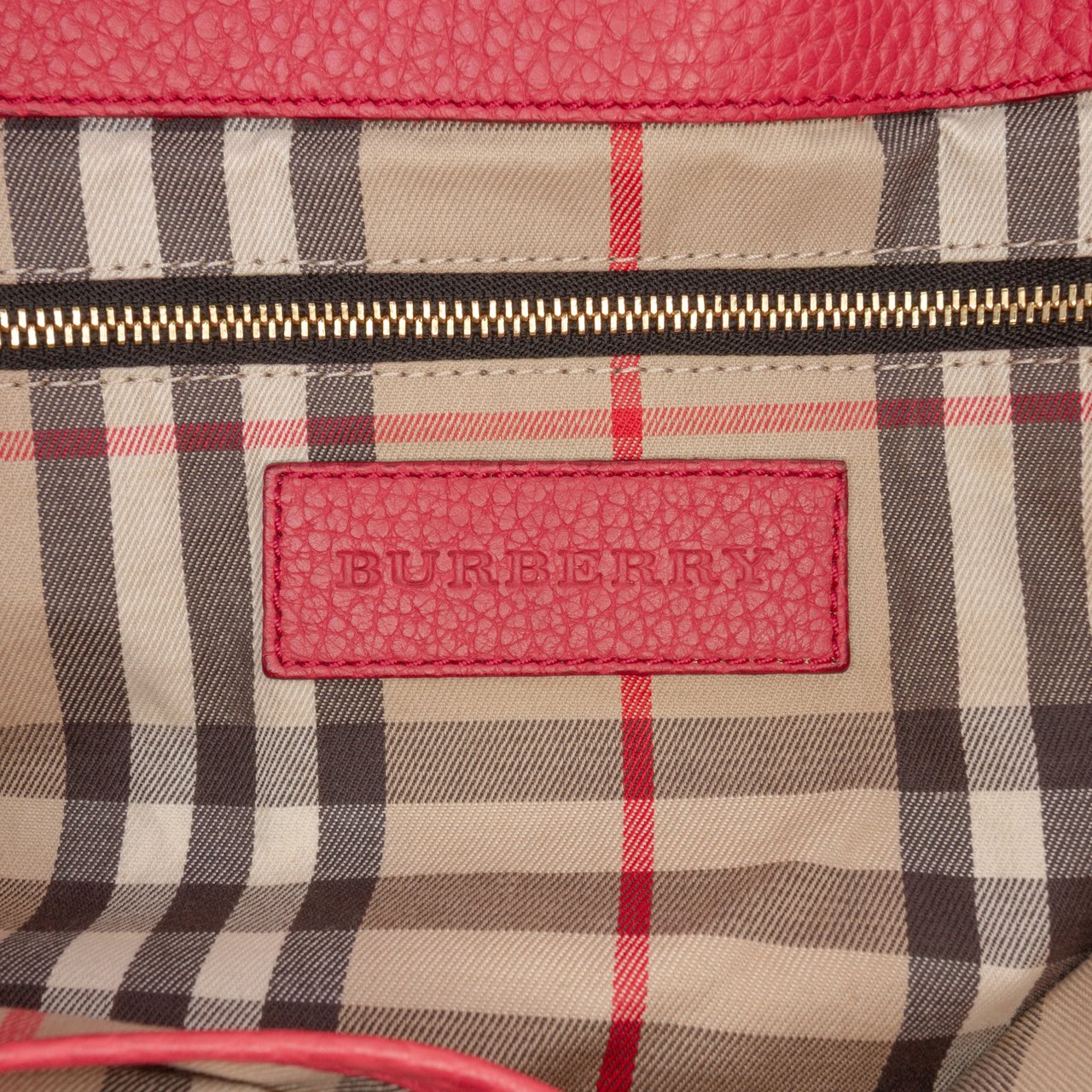 Burberry Grained Leather Baynard Tote Rood