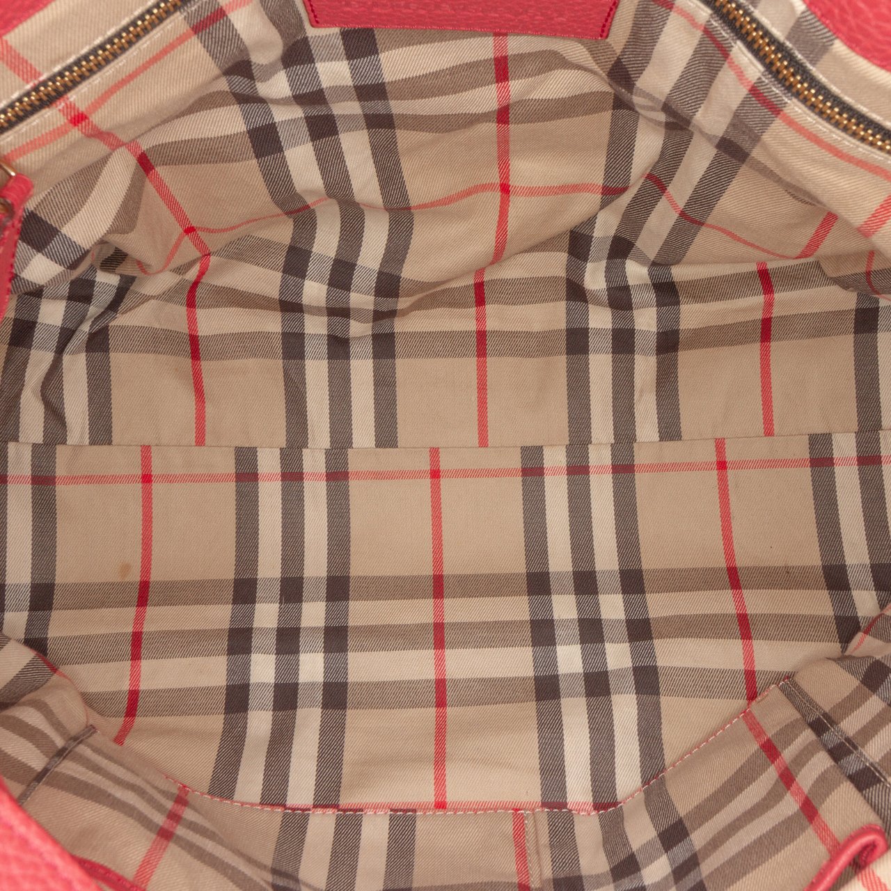 Burberry Grained Leather Baynard Tote Rood