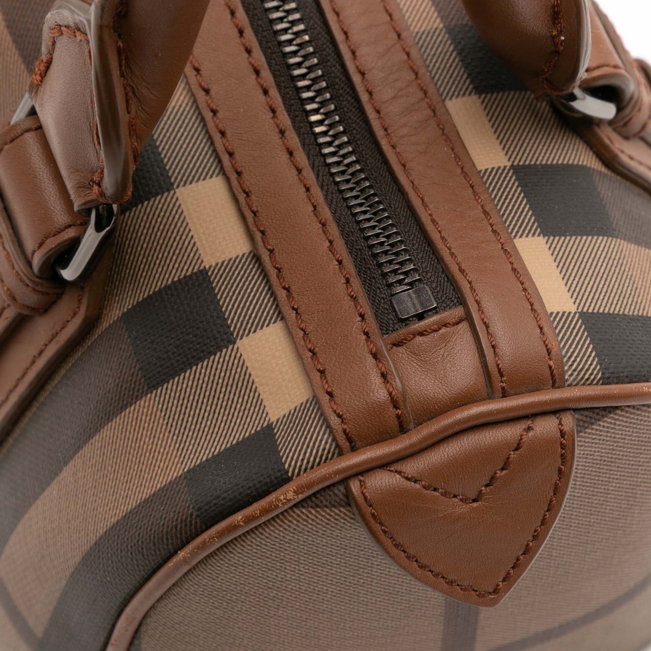 Burberry Smoke Check Coated Canvas Chester Boston Bag Bruin