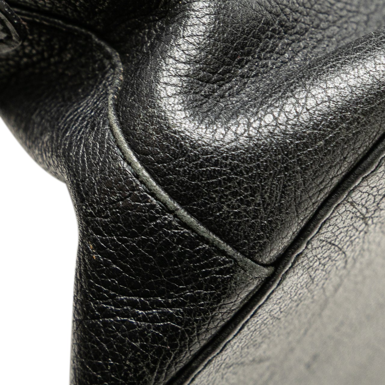 Burberry Leather Dome Handbag Zwart