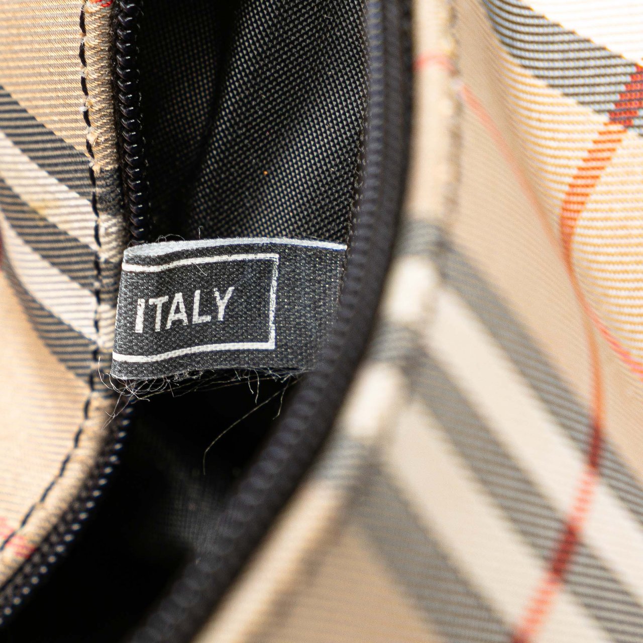 Burberry House Check Canvas Handbag Bruin