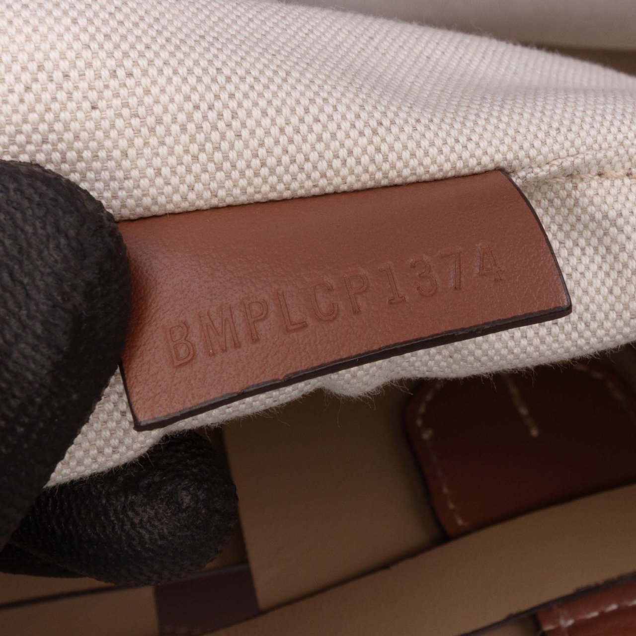 Burberry Large Leather Foster Tote Bruin