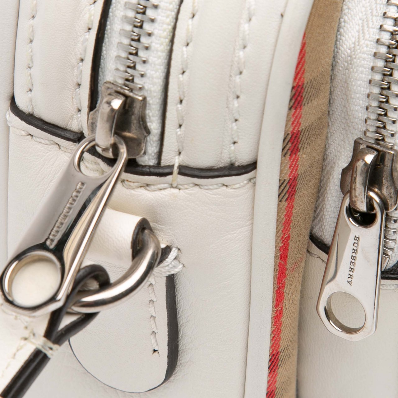 Burberry Haymarket Check Canvas 1983 Link Crossbody Bruin