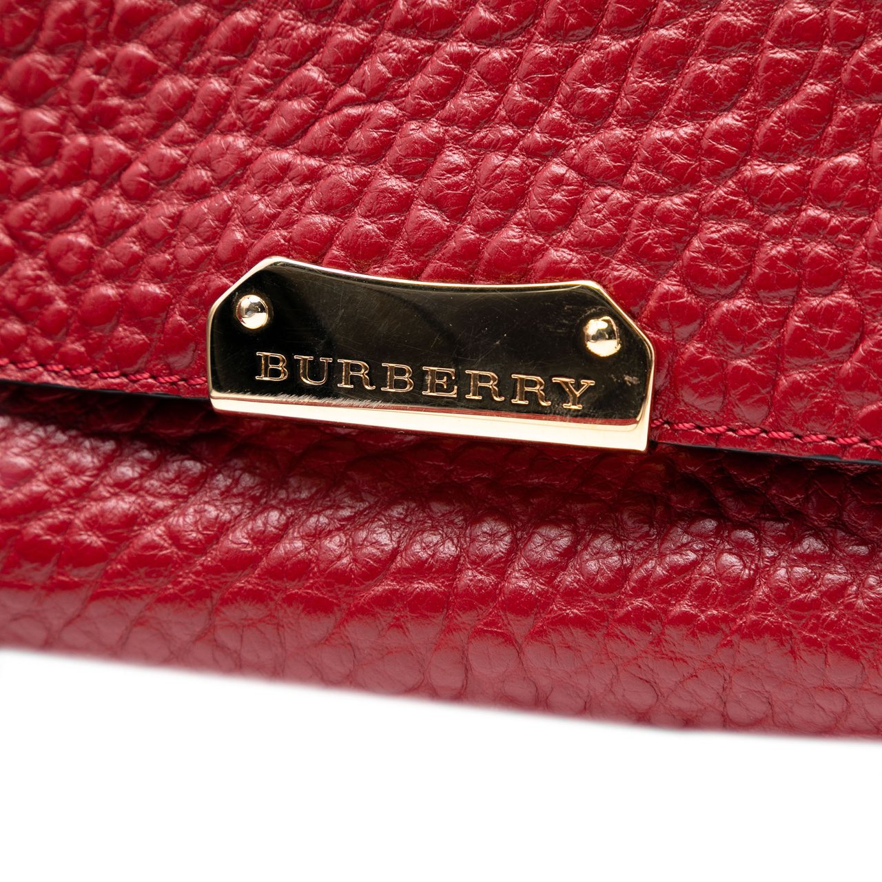 Burberry Embossed Grained Leather Langley Crossbody Rood
