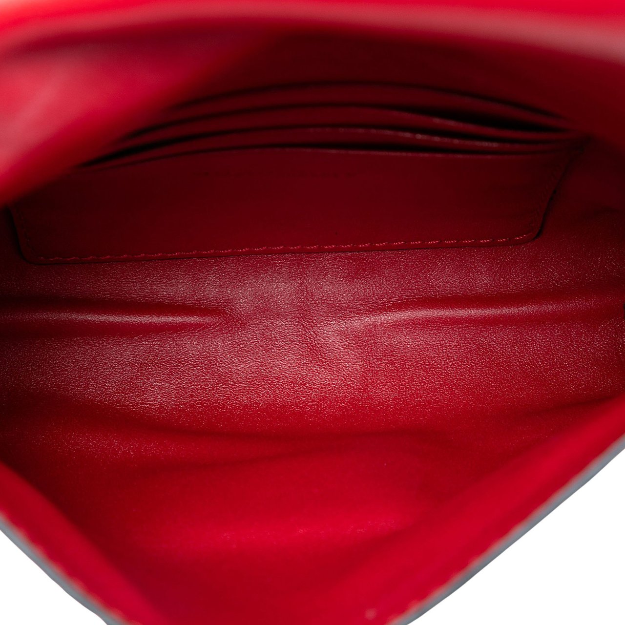 Burberry Embossed Grained Leather Langley Crossbody Rood