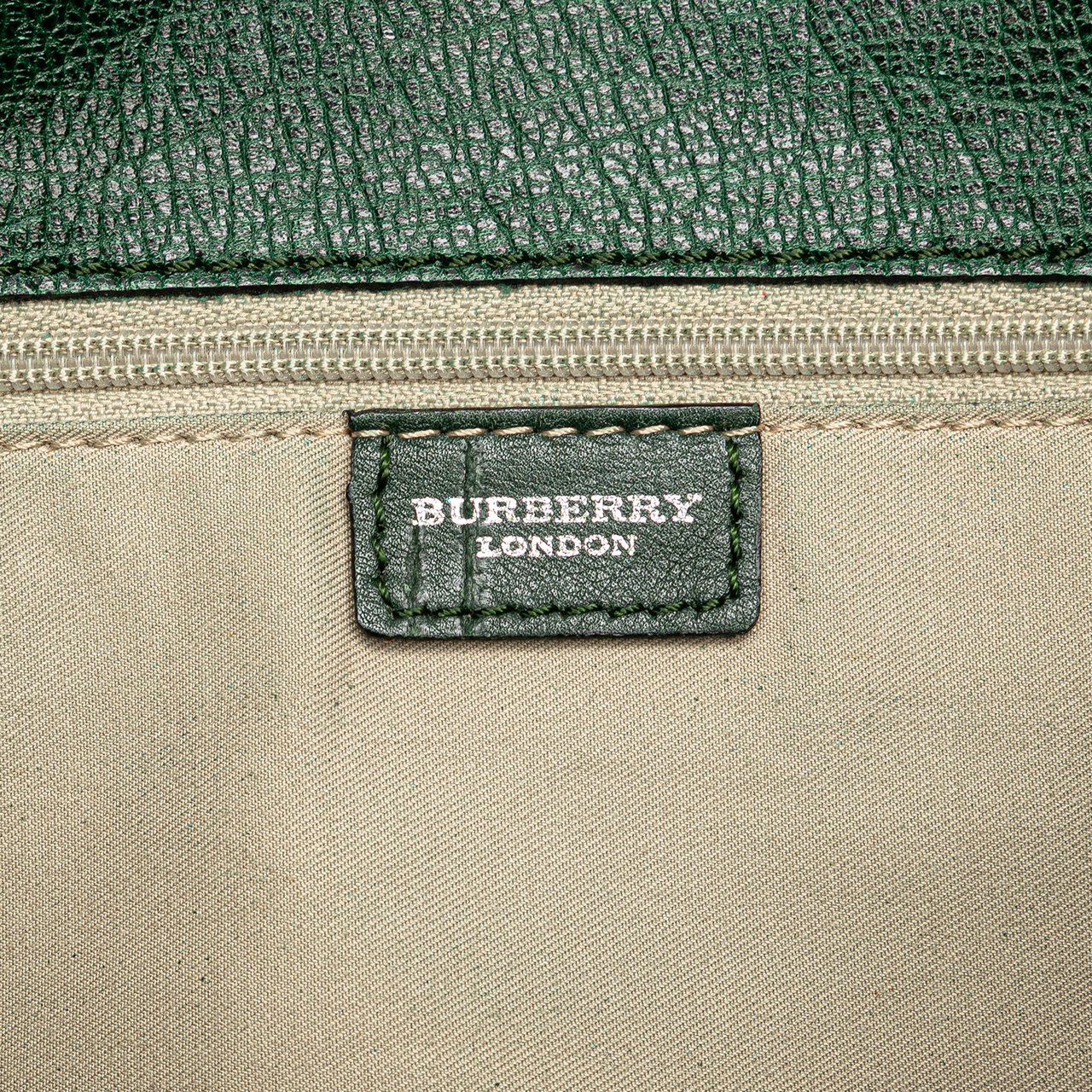 Burberry Leather Shoulder Bag Groen