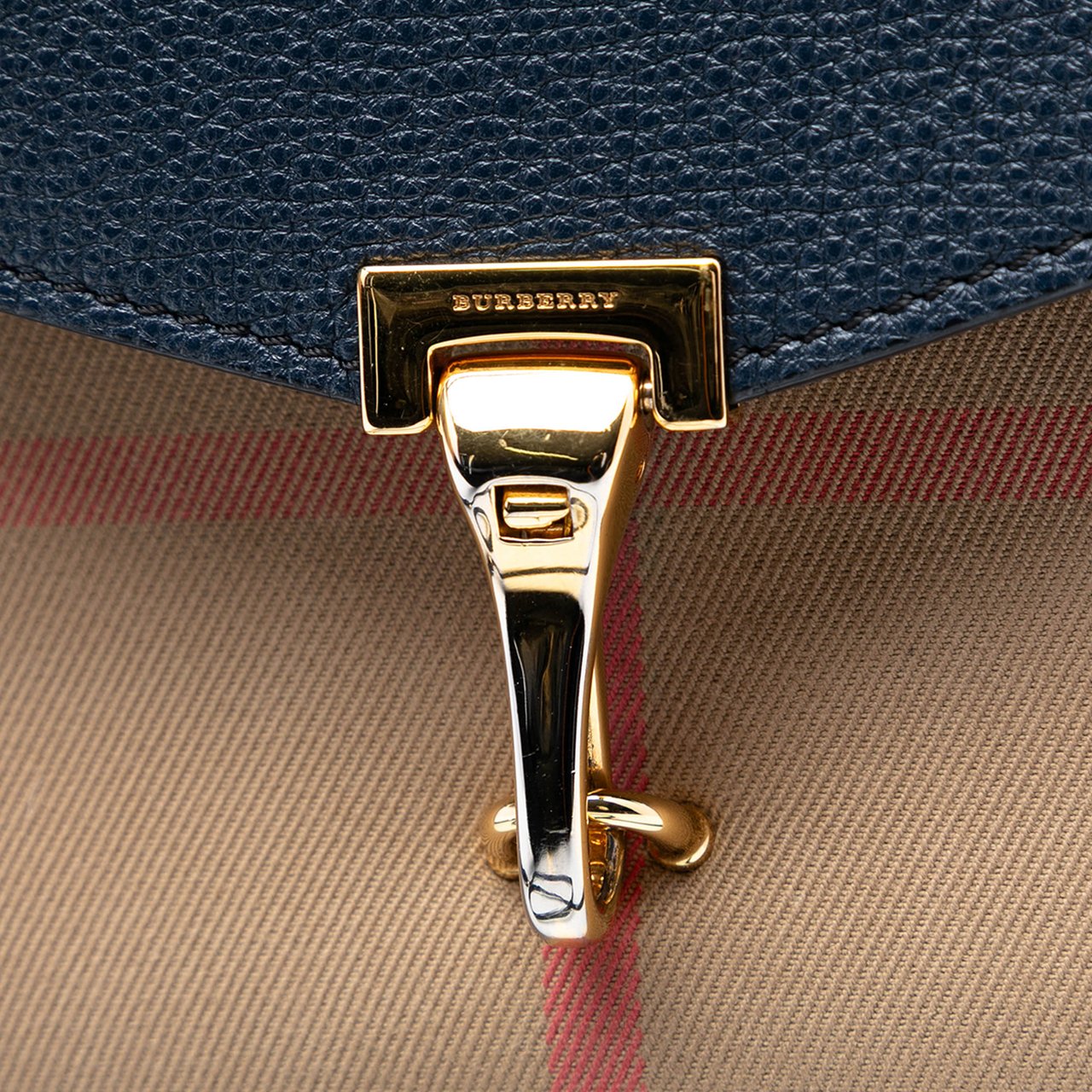 Burberry Small Leather and House Check Canvas Derby Macken Crossbody Blauw