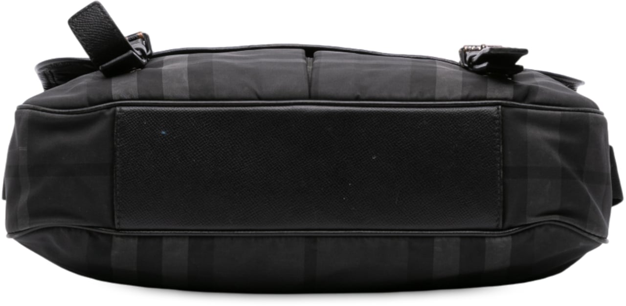 Burberry Smoke Check Nylon Elgin Messenger Bag Grijs