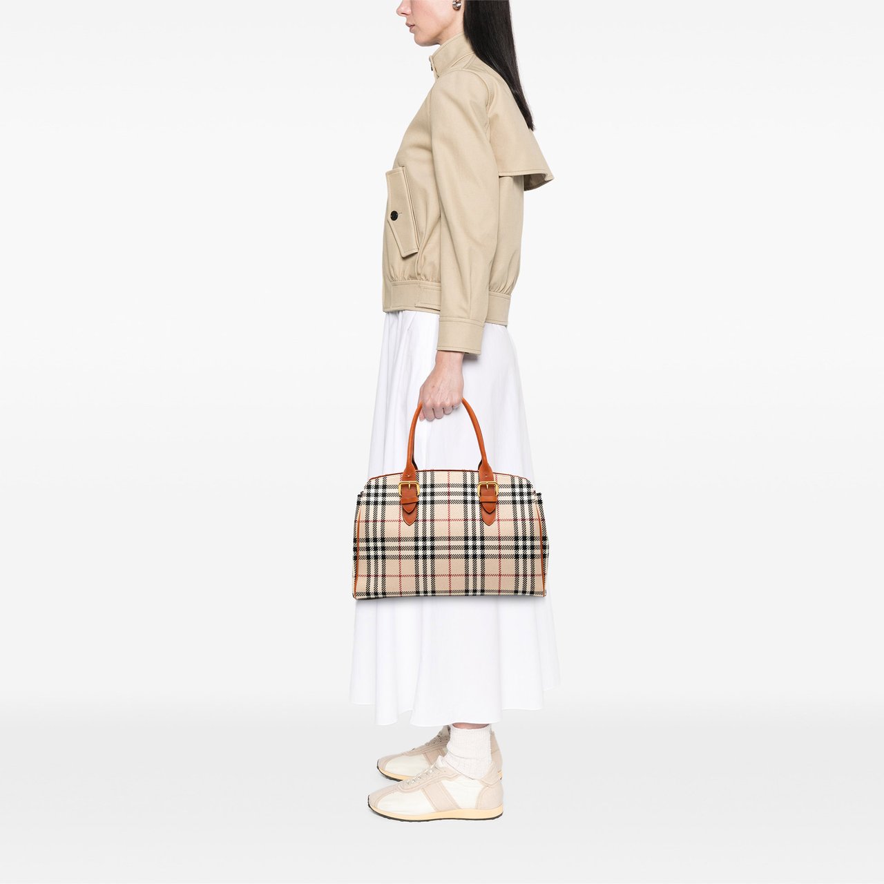 Burberry House Check Wool Tote Bruin
