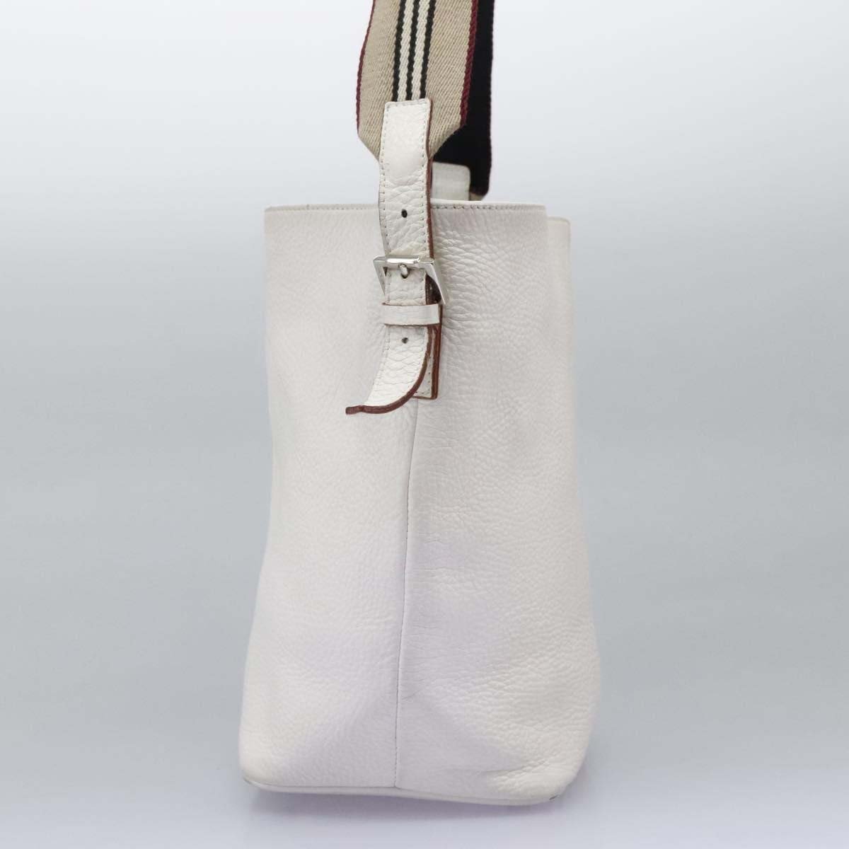 Burberry Vintage Leather Wit