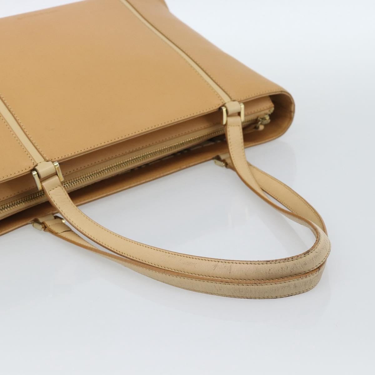 Burberry Vintage Leather Beige