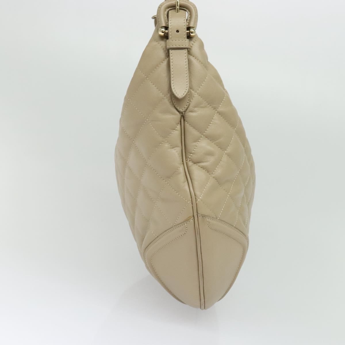 Burberry Burberry Hoxton Hobo Quilted Leather Beige