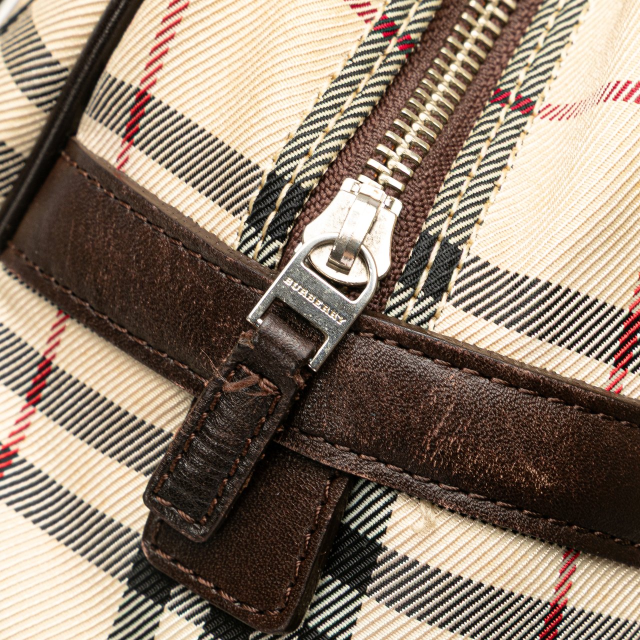 Burberry House Check Canvas Handbag Bruin