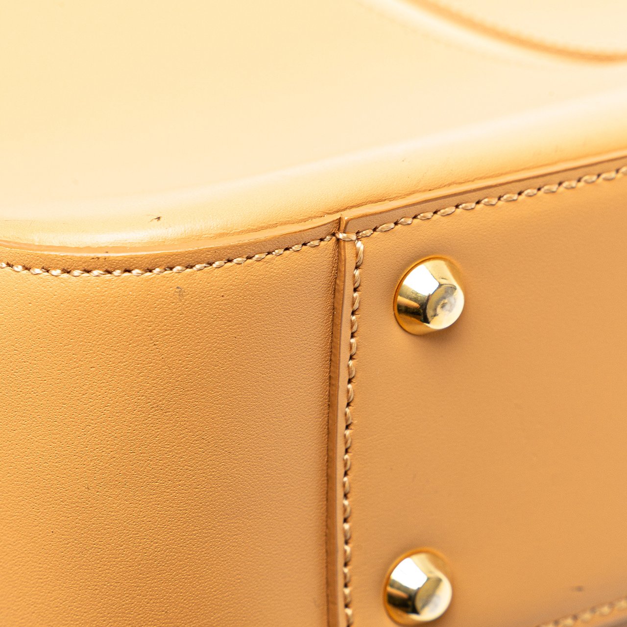 Burberry Leather Shoulder Bag Bruin