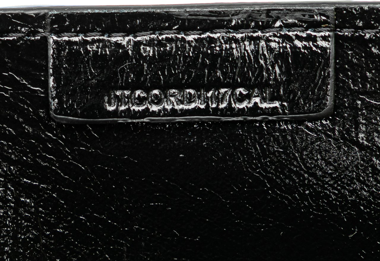 Burberry Small Soft Calfskin Banner Satchel Zwart