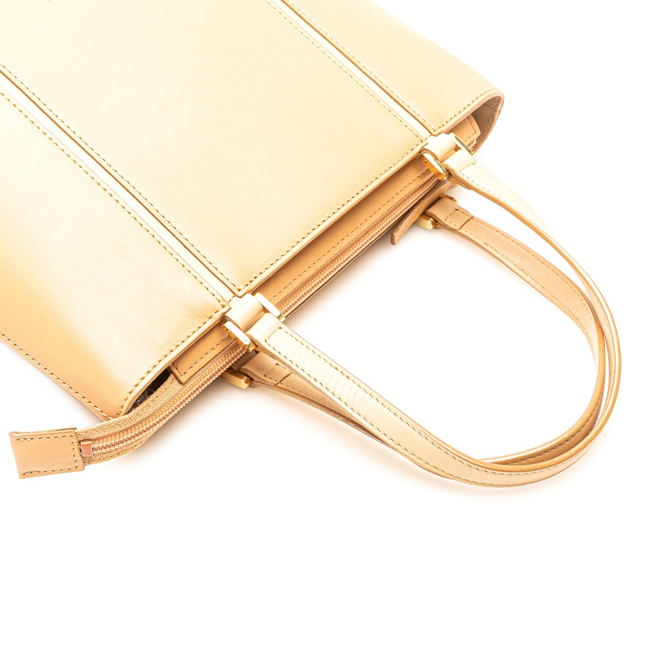 Burberry Leather Tote Bruin