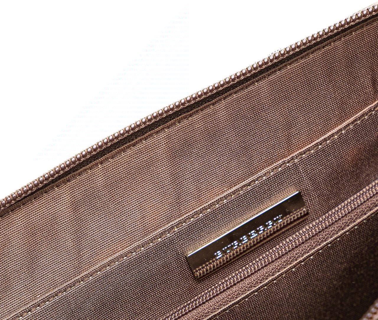 Burberry House Check Canvas Handbag Bruin