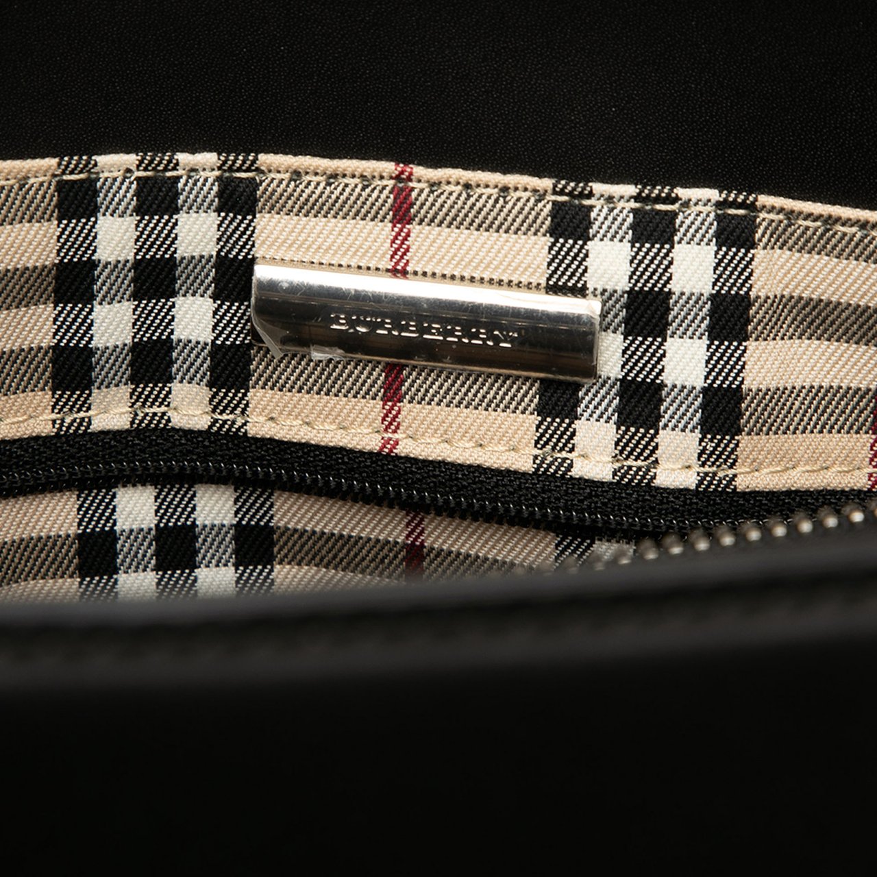 Burberry Leather Handbag Zwart