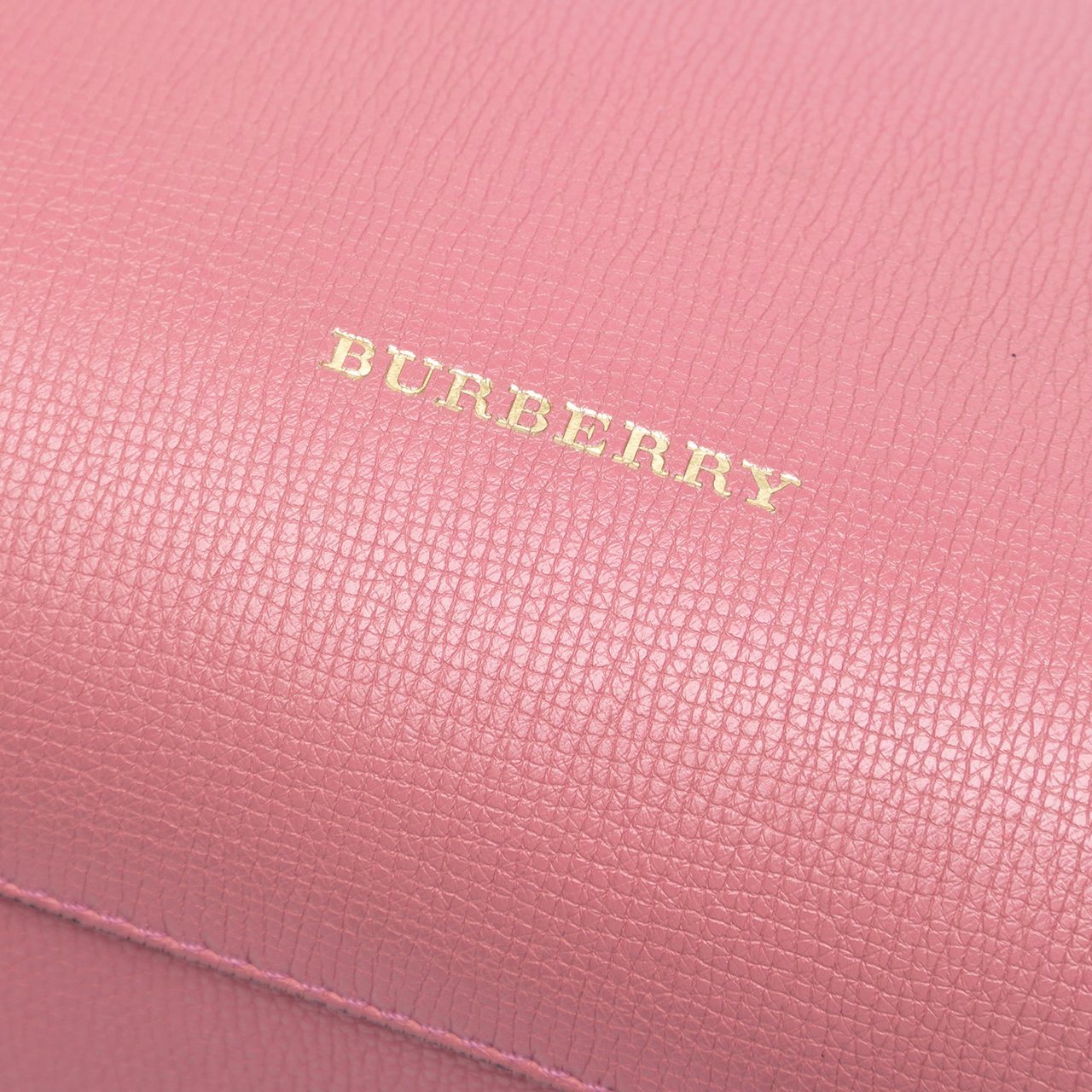 Burberry Medium Leather and House Check Banner Satchel Roze