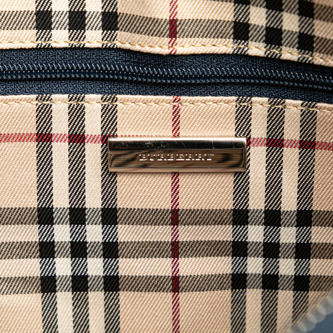 Burberry Leather Hobo Blauw