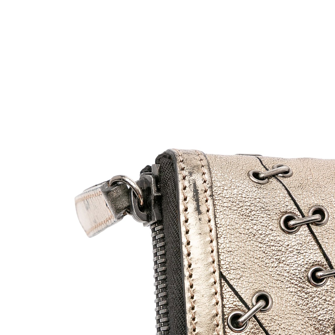 Burberry Metallic Leather Clutch Goud