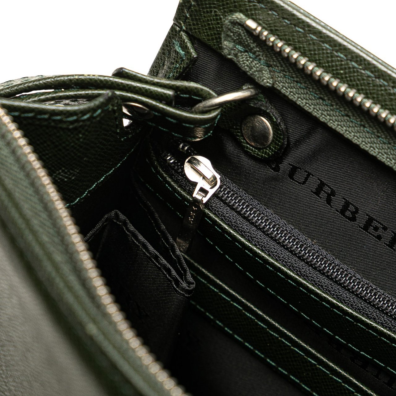 Burberry Leather Clutch Groen