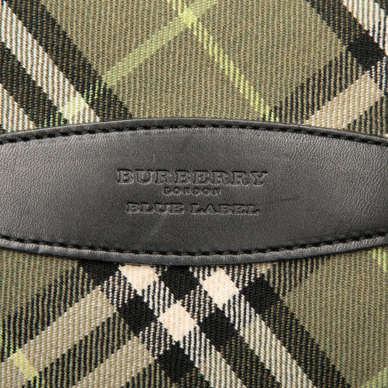 Burberry Nova Check Canvas Shoulder Bag Groen