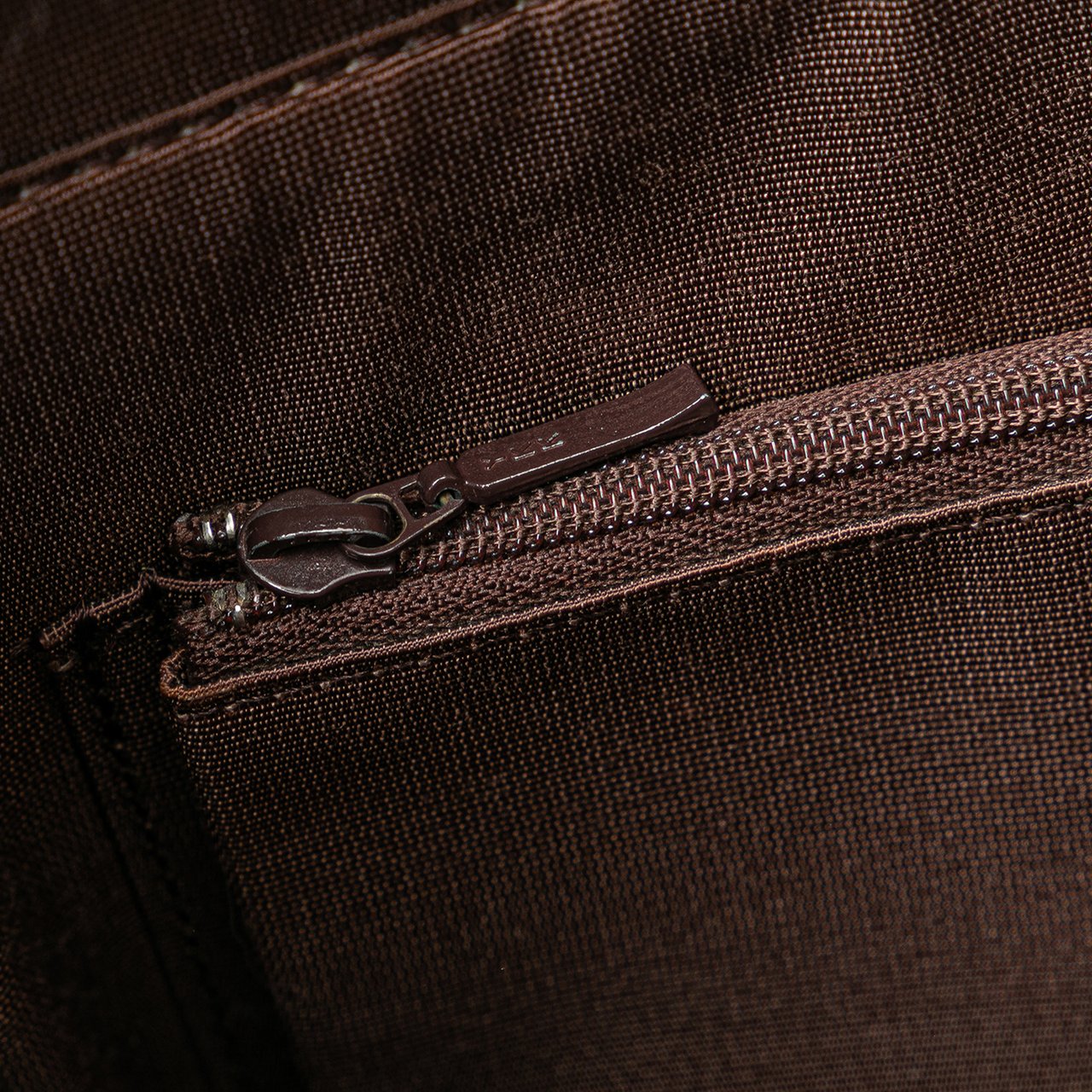 Burberry House Check Canvas Tote Bruin
