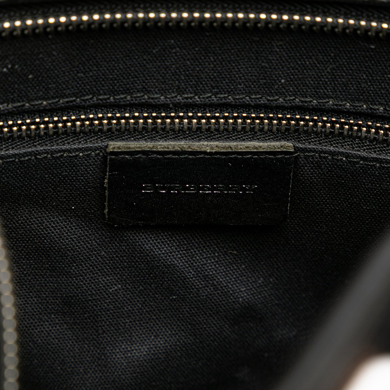 Burberry Superenova Check Wool Tote Zwart