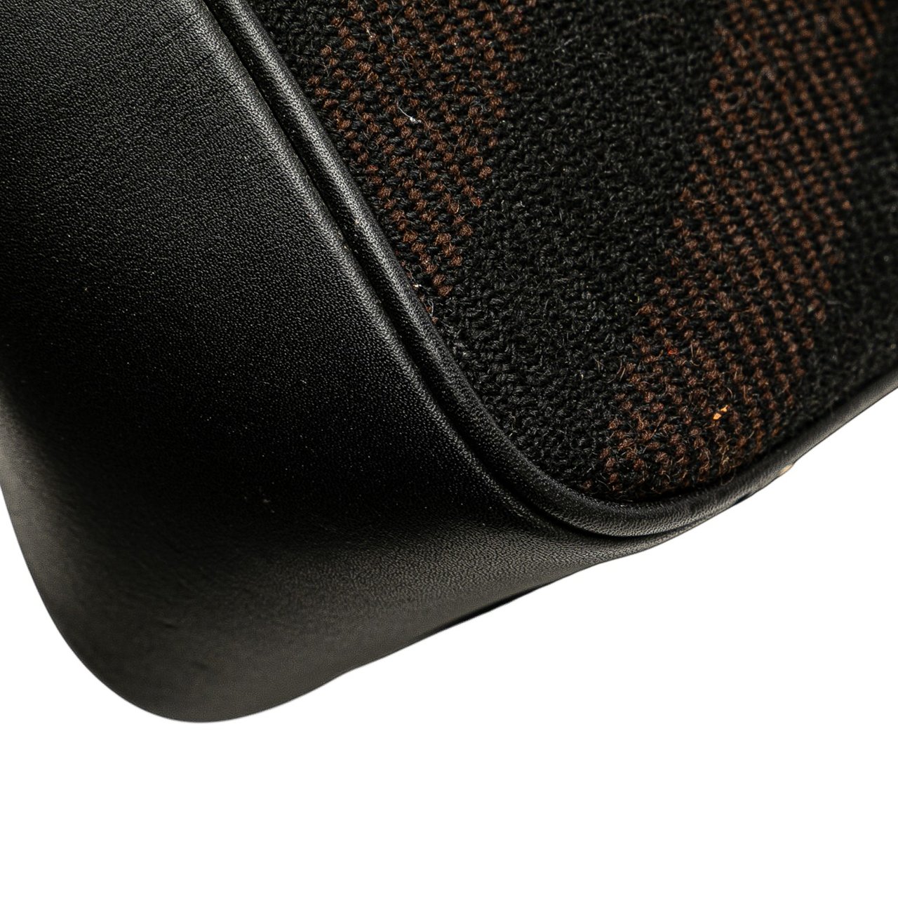 Burberry Superenova Check Wool Tote Zwart