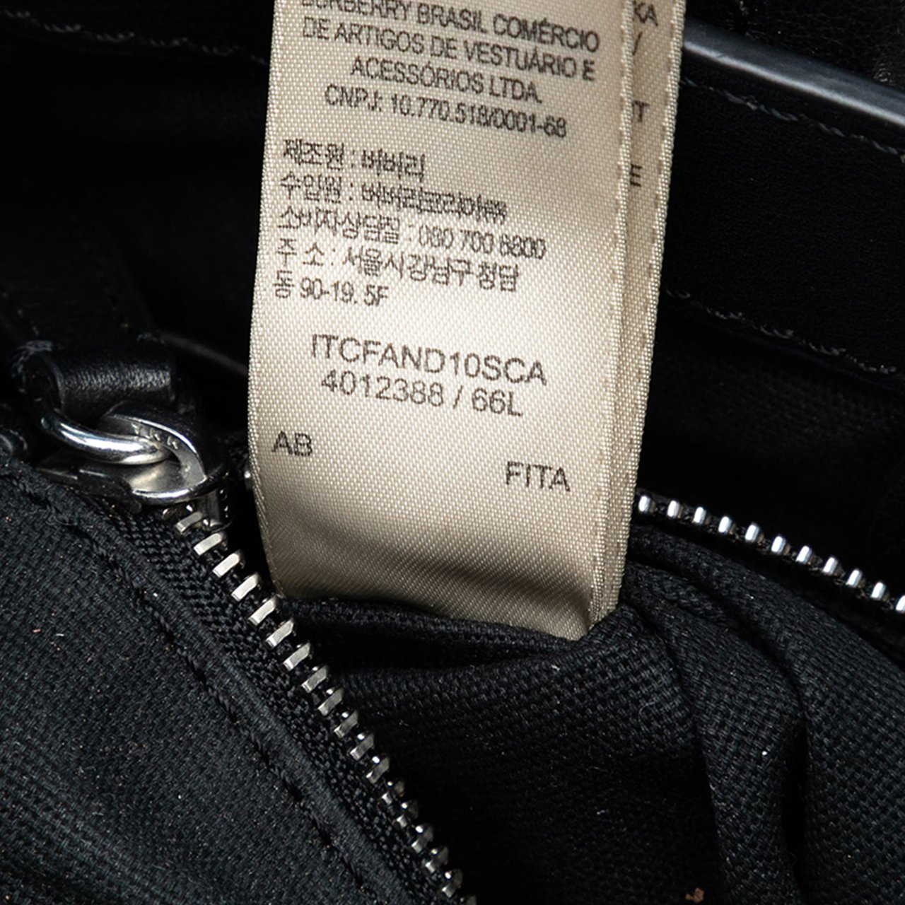 Burberry Baby Banner Studded Leather and House Check Tote Zwart