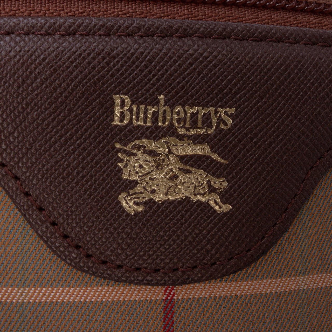 Burberry Vintage Check Canvas Clutch Bruin