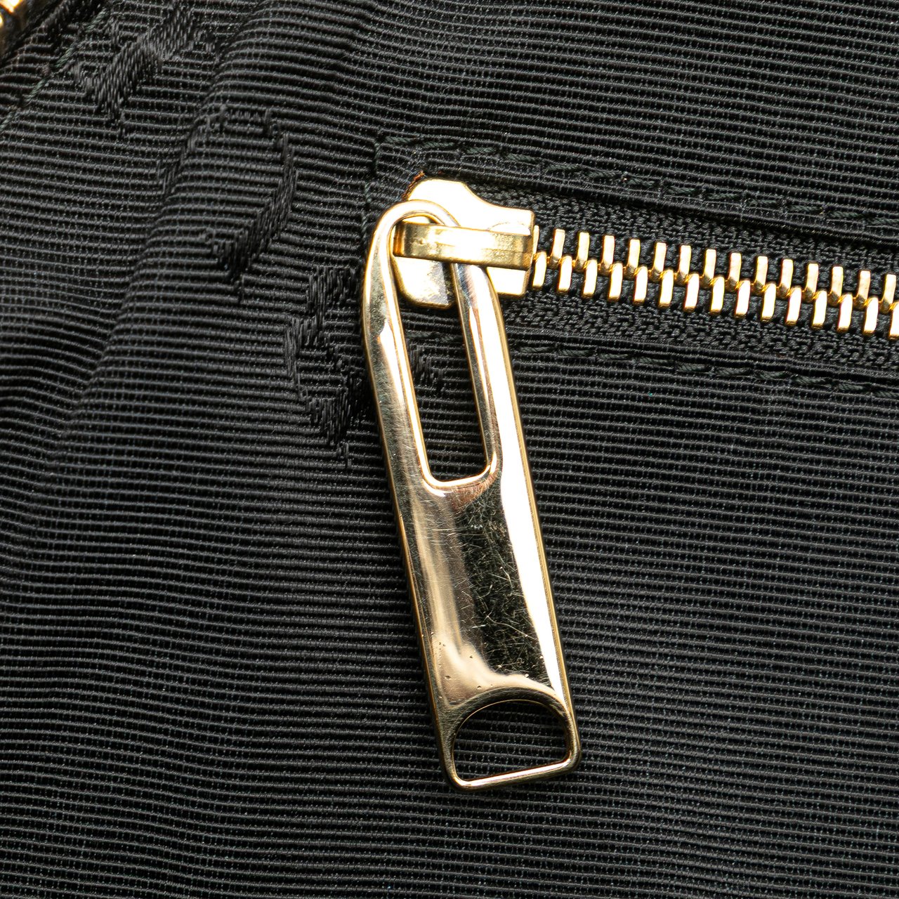 Burberry Large Grained Calfskin Heritage Orchard Bowling Bag Blauw