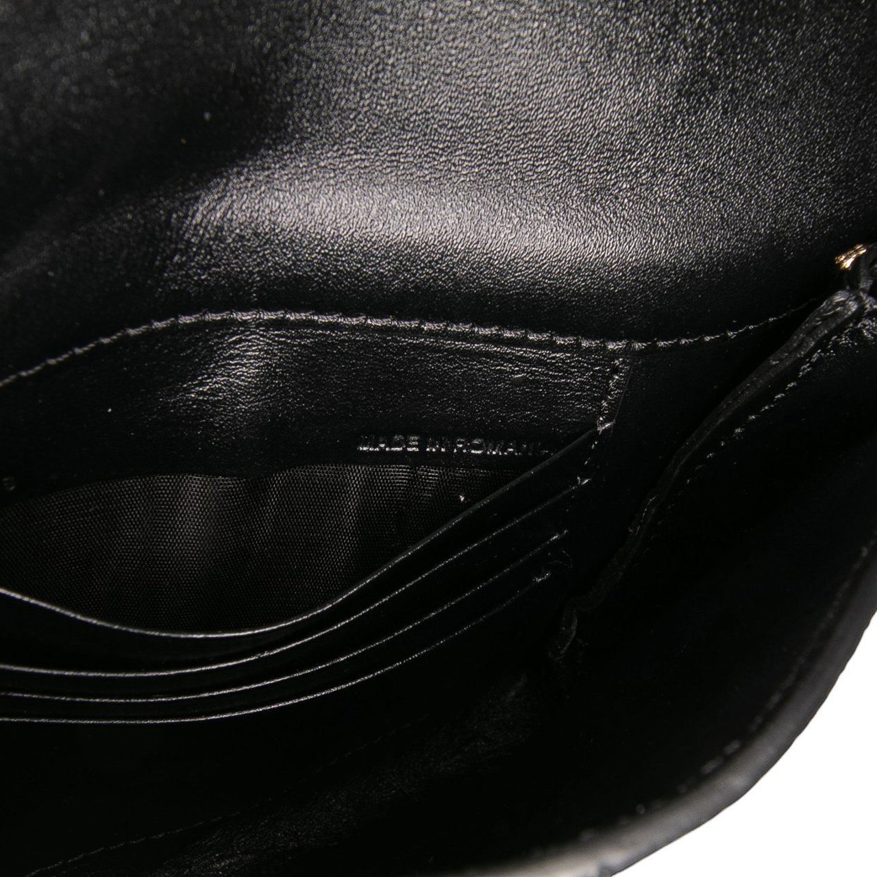 Burberry Embossed Grain Check Leather Langley Crossbody Zwart