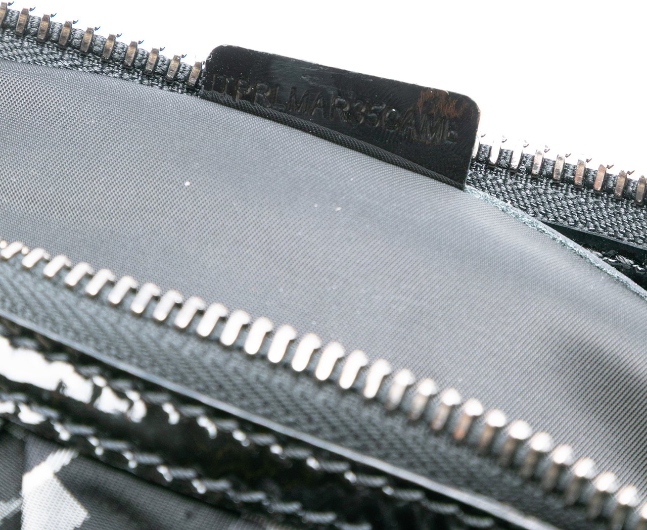 Burberry Floral Beat Check Nylon Foley Hobo Grijs