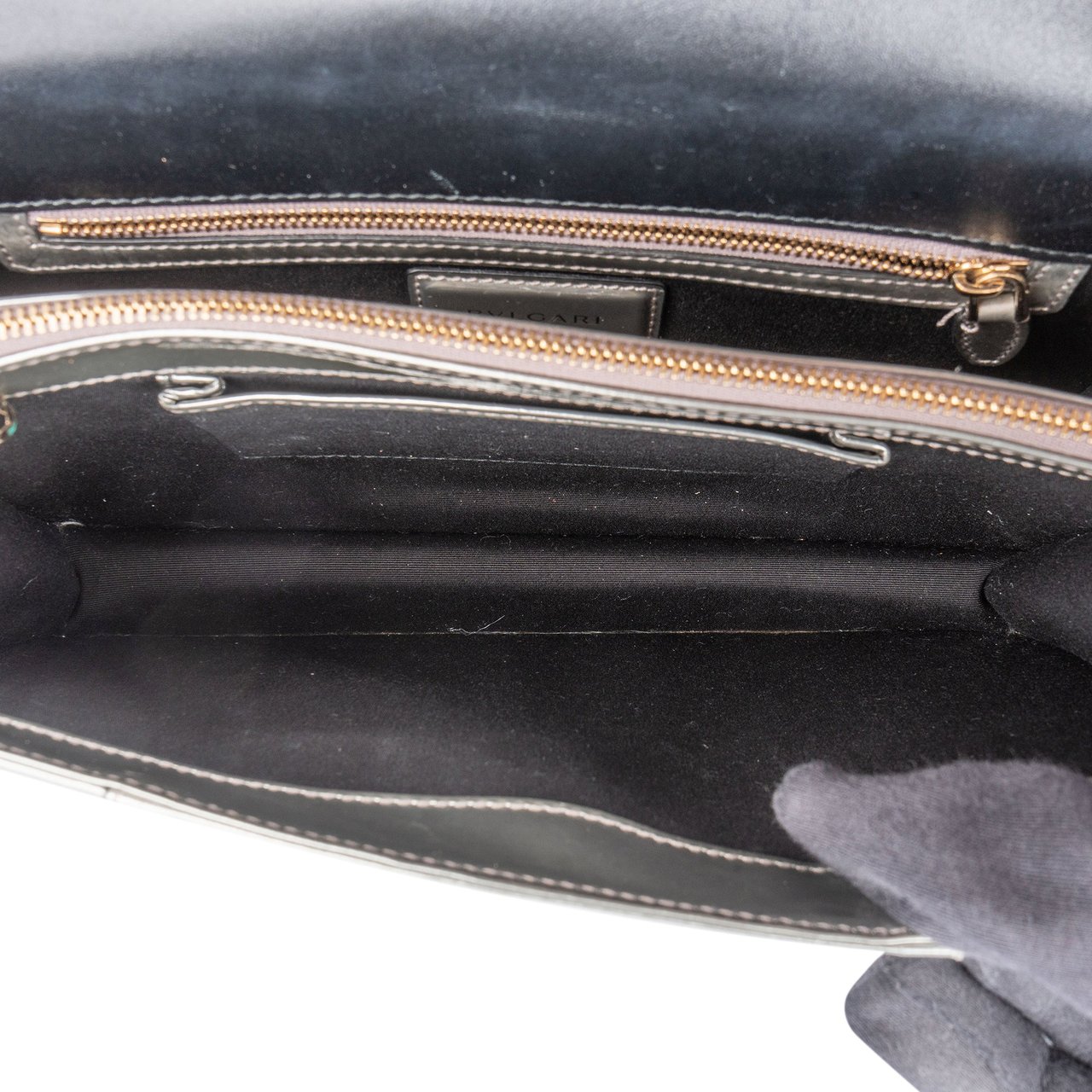 Bvlgari Bvlgari Silver Patent Serpenti Forever Shoulder Bag Zilver