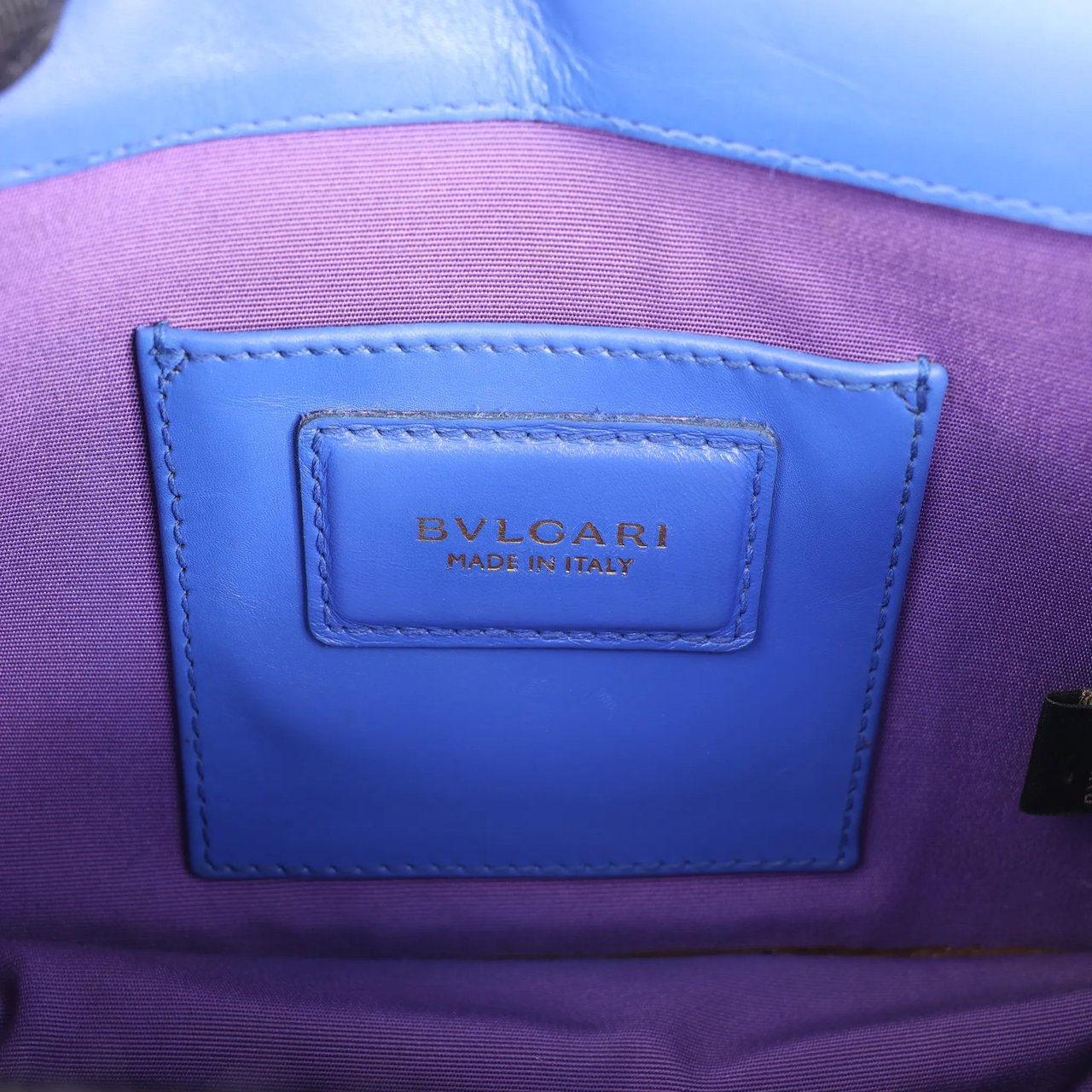 Bvlgari BVLGARI Serpenti Forever Leather Chain Shoulder Bag in Blue Blauw