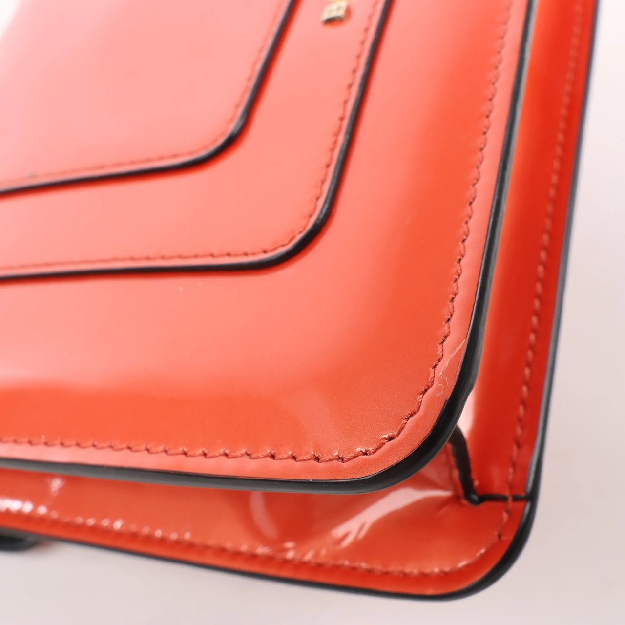 Bvlgari BVLGARI Serpenti Forever Patent Leather Chain Shoulder Bag in Orange Oranje