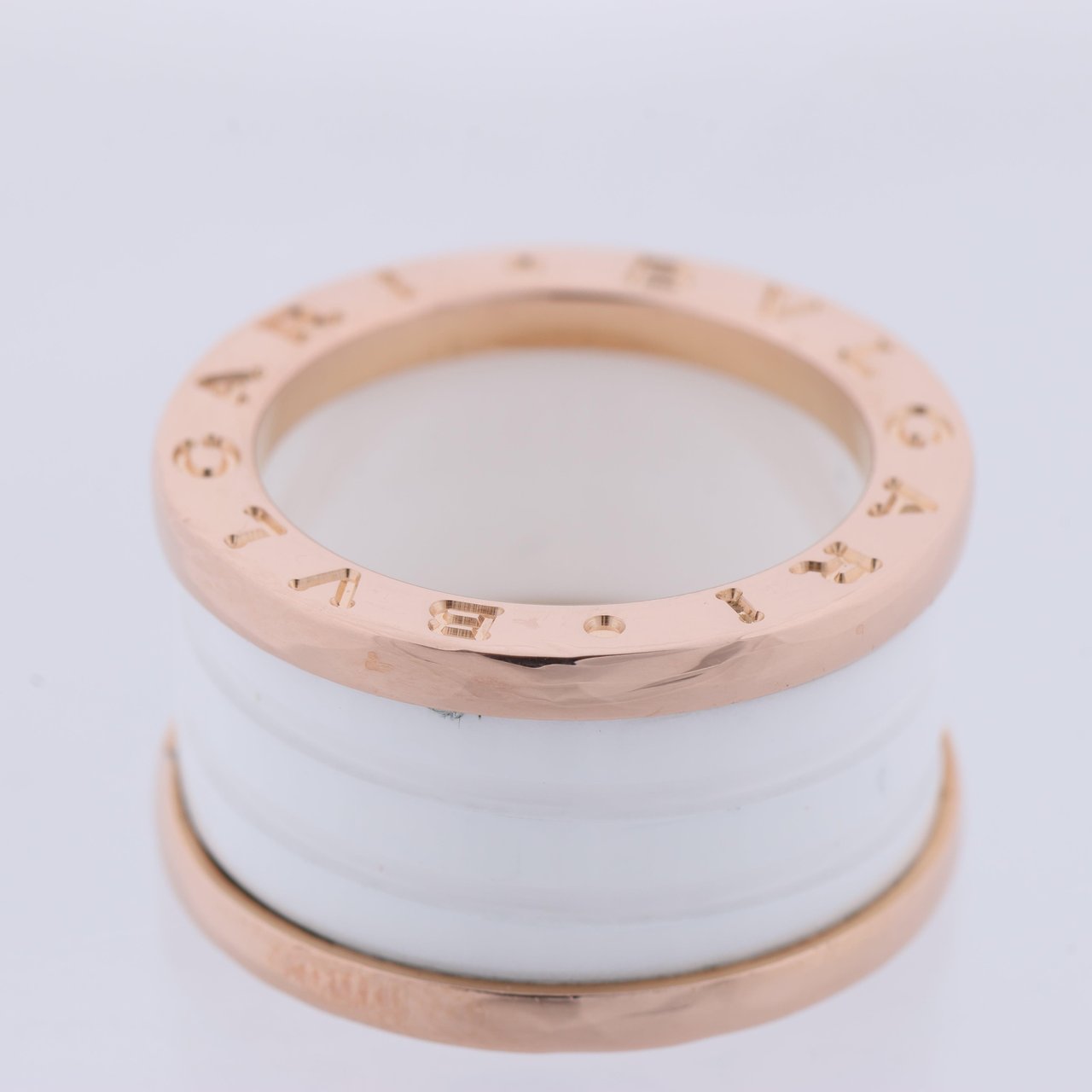 Bvlgari Bvlgari B.Zero1 Ring in 750 Pink Gold and White Ceramic (9.4g, Size 49) Goud