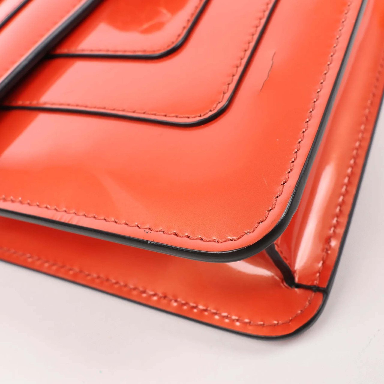 Bvlgari BVLGARI Serpenti Forever Patent Leather Chain Shoulder Bag in Orange Oranje