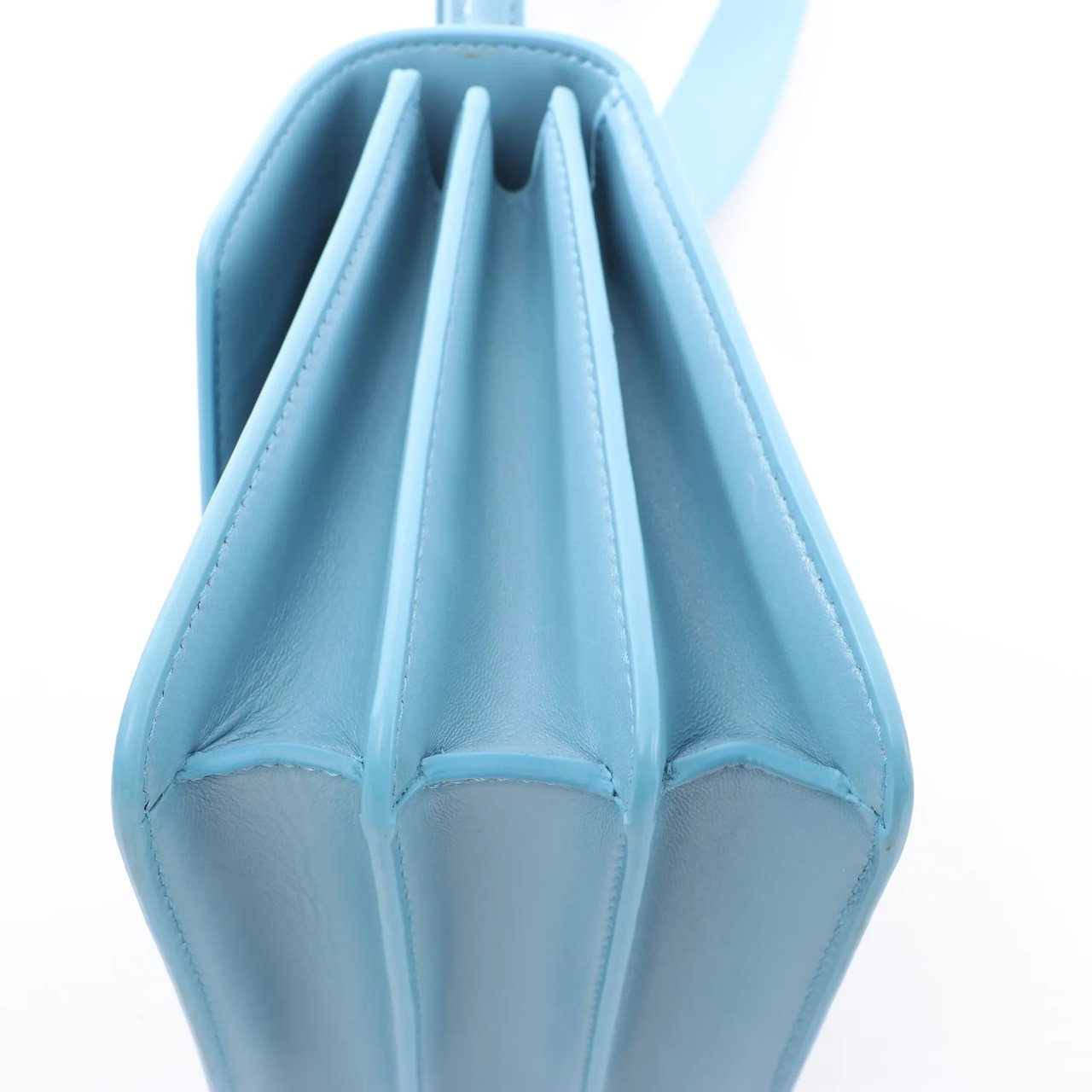 Bvlgari BVLGARI Serpenti Forever Leather Chain 2Way Handbag in Blue Blauw