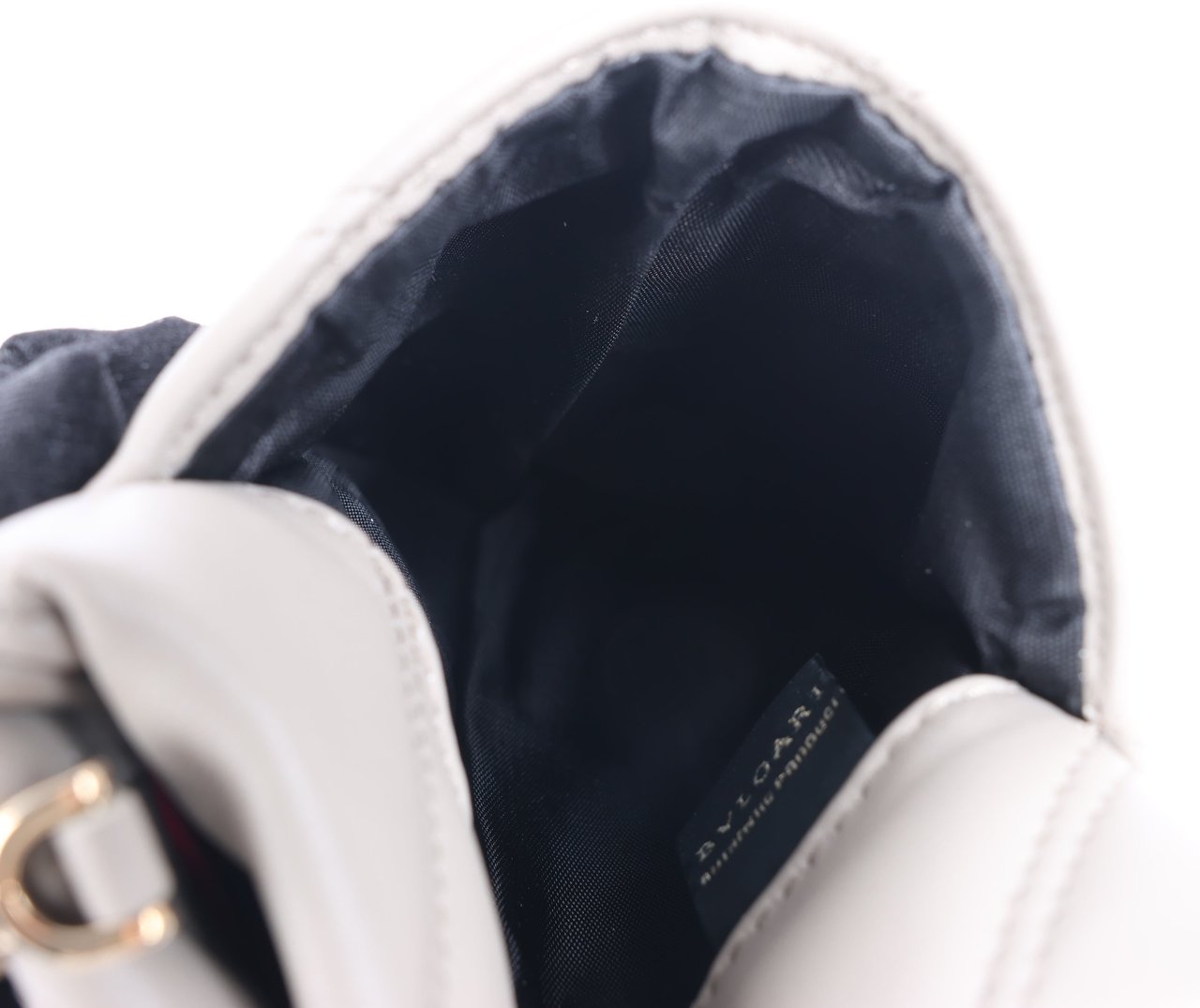 Bvlgari BVLGARI Serpenti Cabochon Chain Leather Shoulder Bag in Gray Grijs